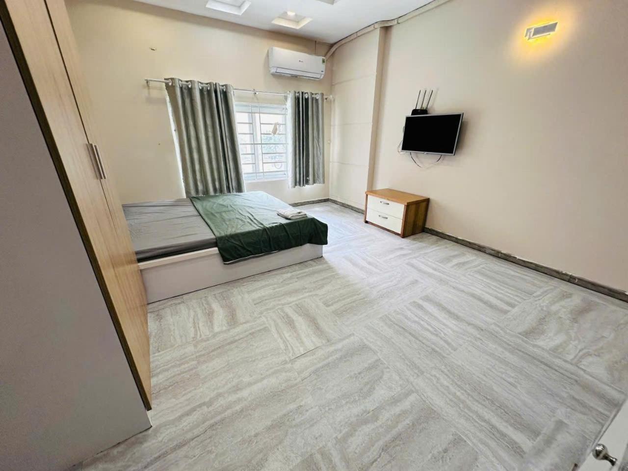 Aparment Ban Cong Apartment